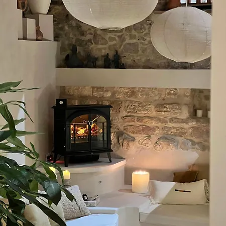 Сasa de vacaciones Cozy And Refined Retreat In The Heart Of